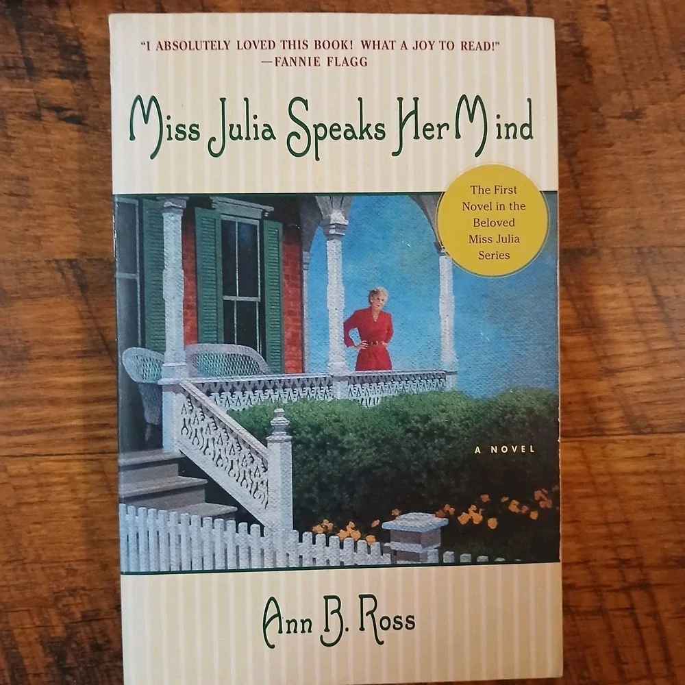Miss Julia Ann B. Ross Book Lot of 4 Southern Mystery Paperback Very Good READ